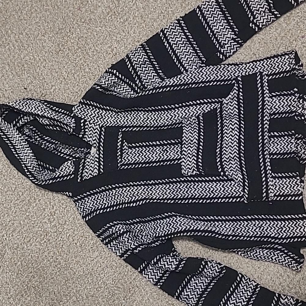 Black and White Medium Baja Hoodie